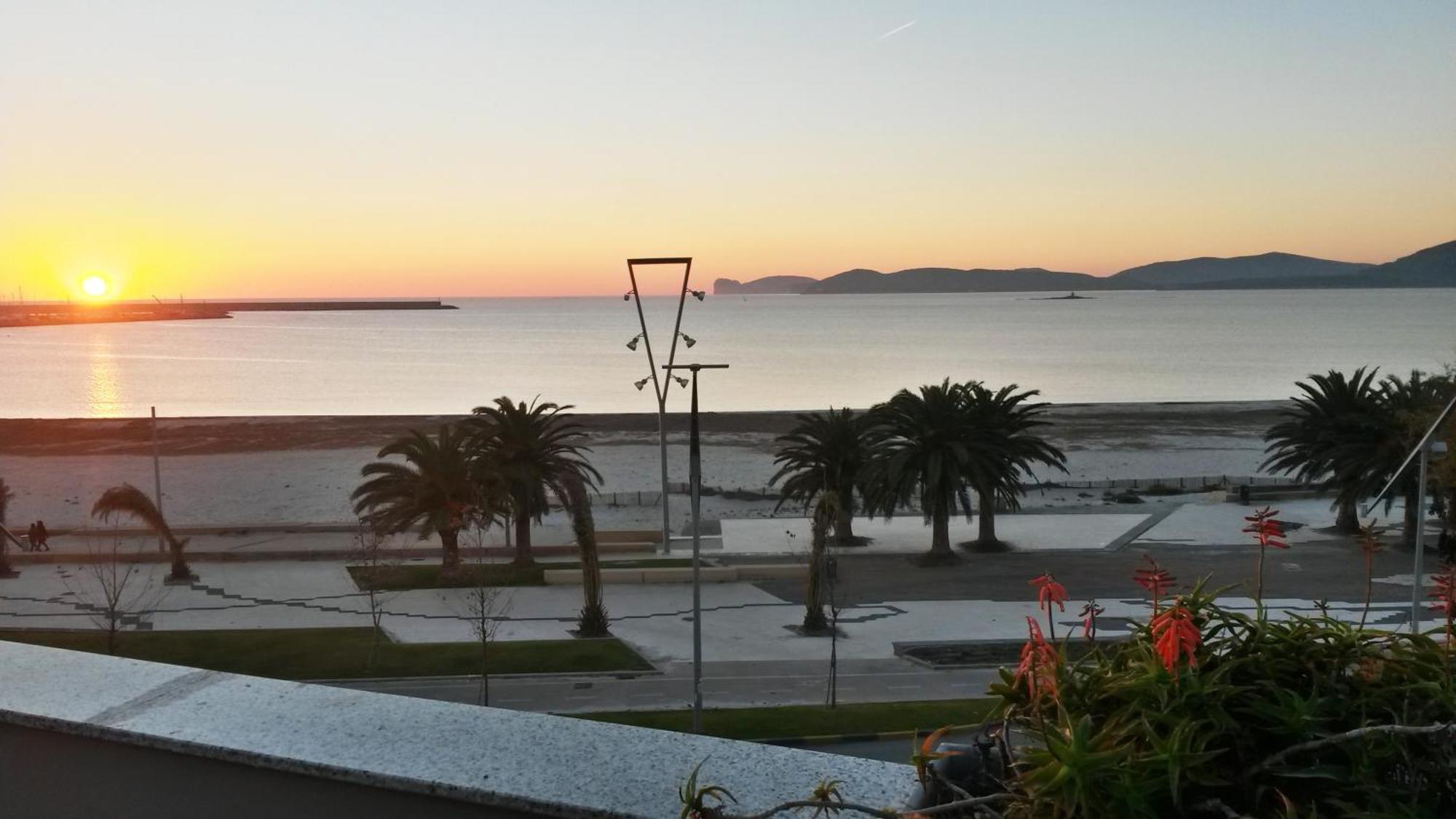Diamond Garibaldi Apartment Alghero Exterior foto